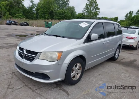 2012 Dodge Grand Caravan Sxt z USA, uszkodzony, nr VIN 2C4RDGCG8CR121723